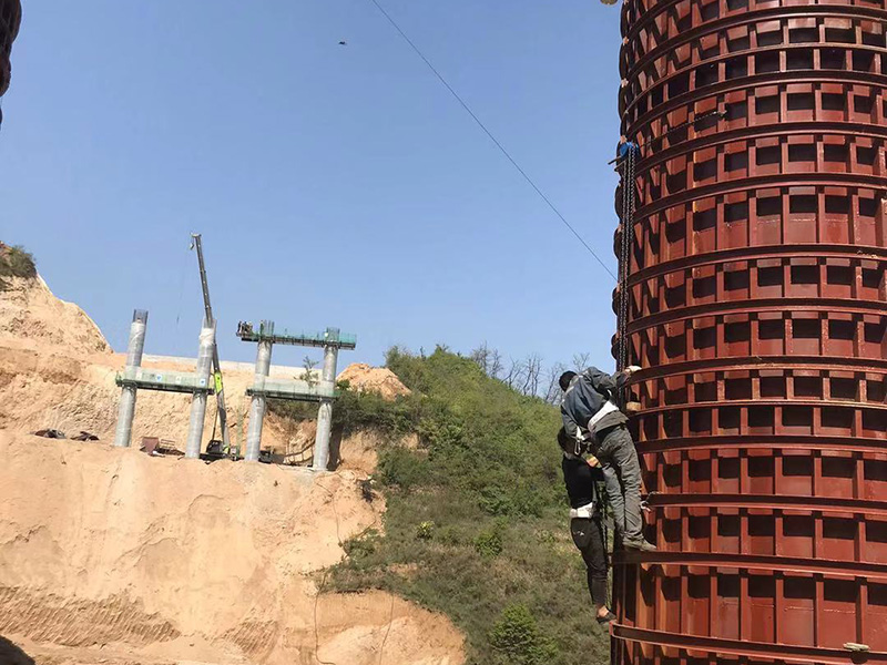 宝鸡圆柱系梁钢模板